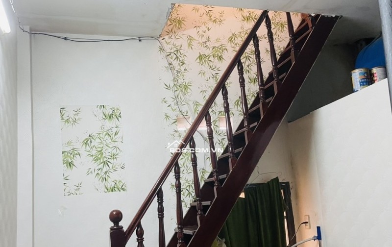 Bán Nhà MẶT TIỀN 341 LẠC LONG QUÂN 33m2- 2Tầng - 6,5TỶ-P5.Q11